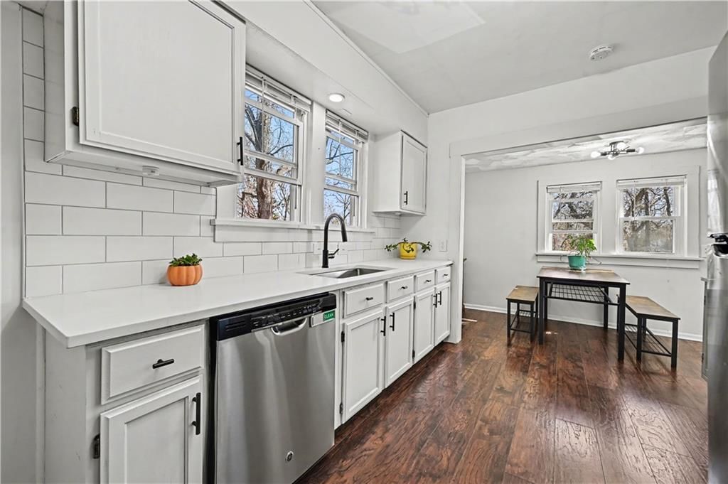 6131 Tracy Avenue — photo 10