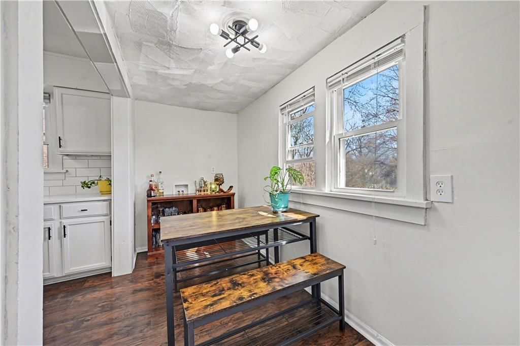 6131 Tracy Avenue — photo 12