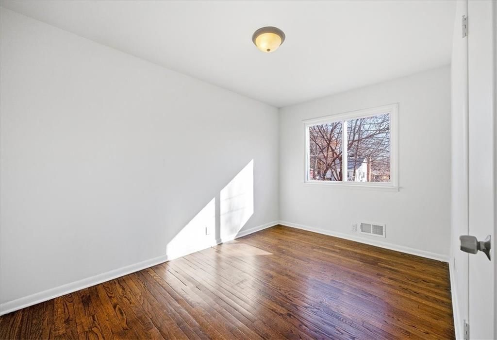 8121 Lydia Avenue — photo 16
