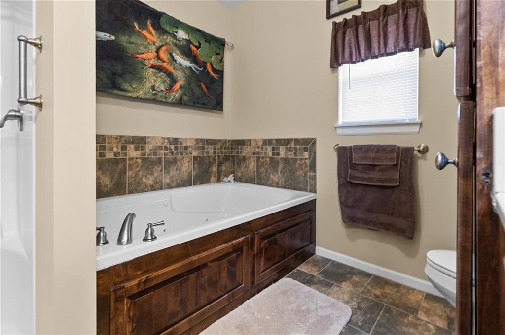 607 Oakmont Drive — photo 14