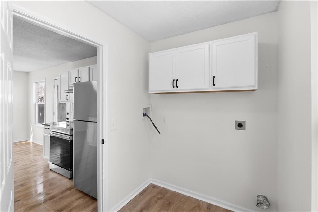 1116 E 77th Terrace — photo 11