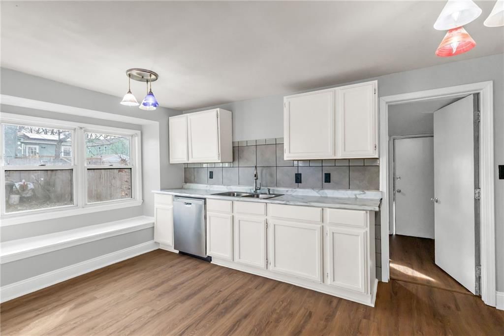 1124 S Haden Street — photo 5