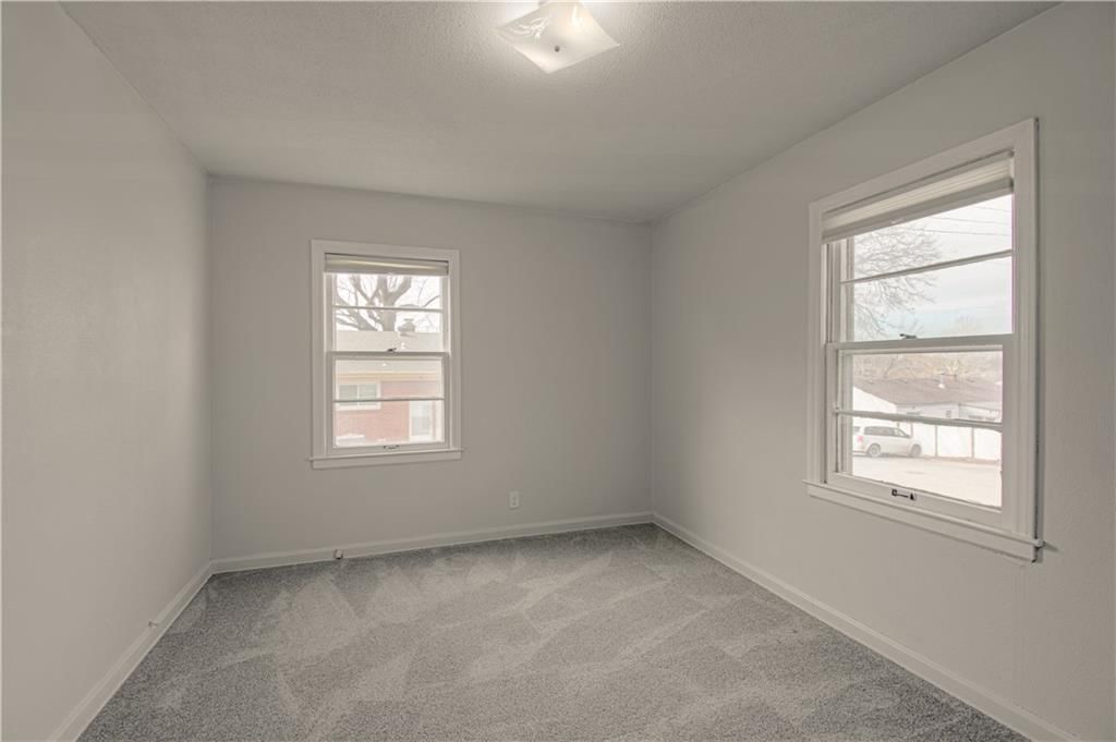 10409 E 26th Street S — photo 9