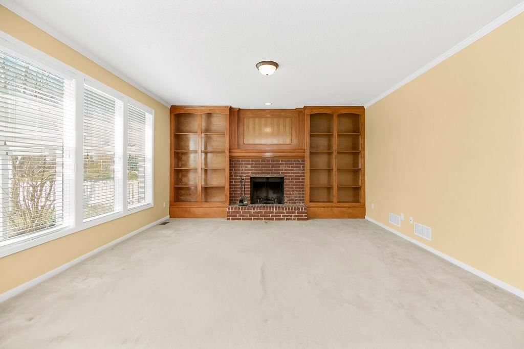 20907 W 53rd Terrace — photo 12
