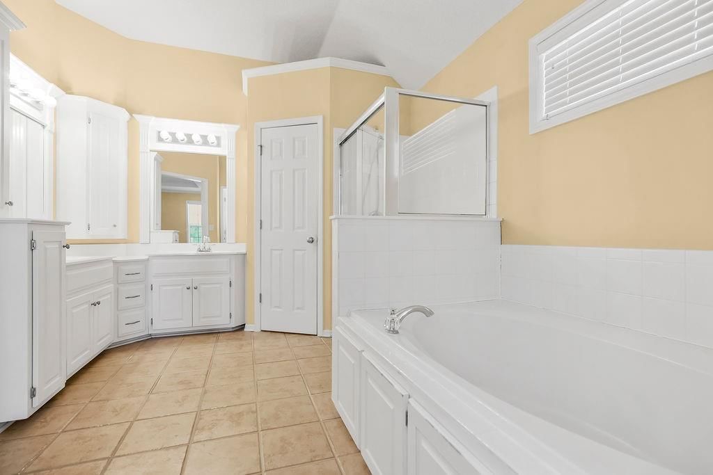 20907 W 53rd Terrace — photo 15