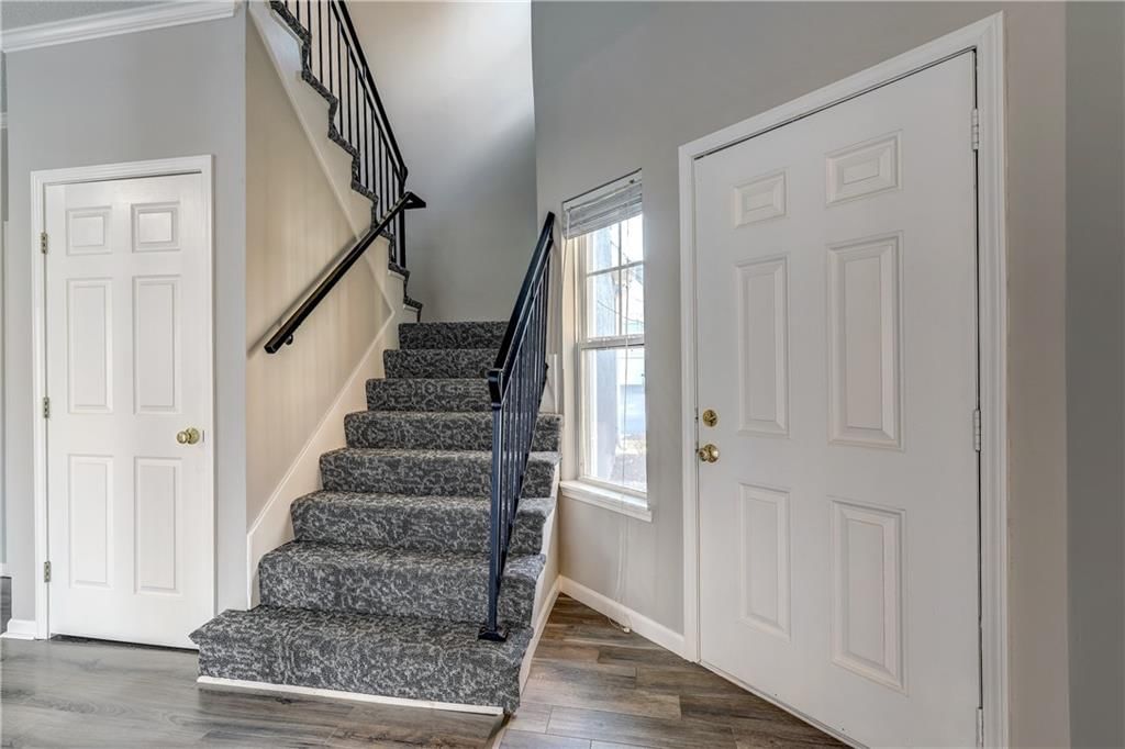 9135 Boehm Drive — photo 7