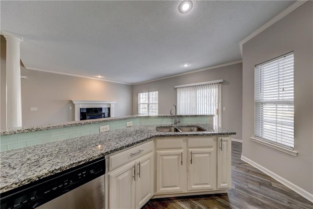 9135 Boehm Drive — photo 11