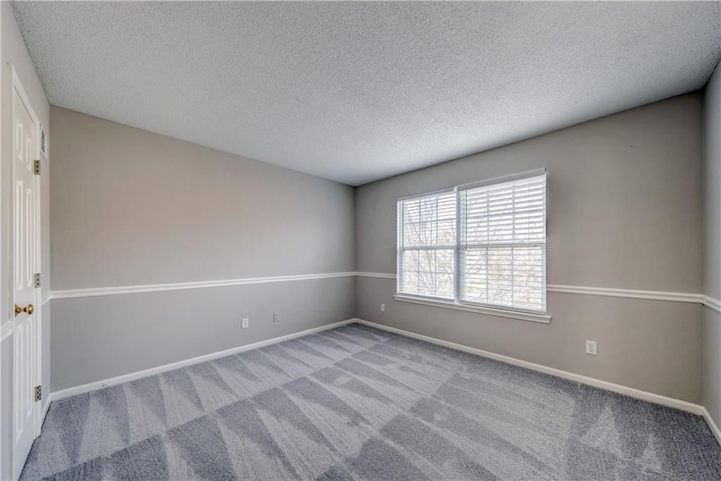 9135 Boehm Drive — photo 16