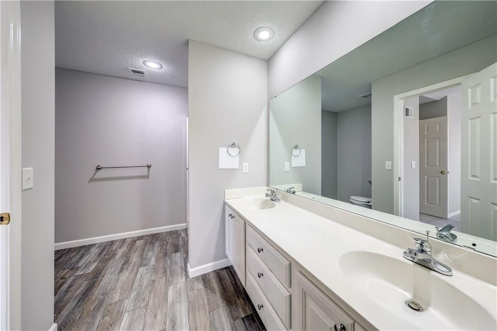 9135 Boehm Drive — photo 21