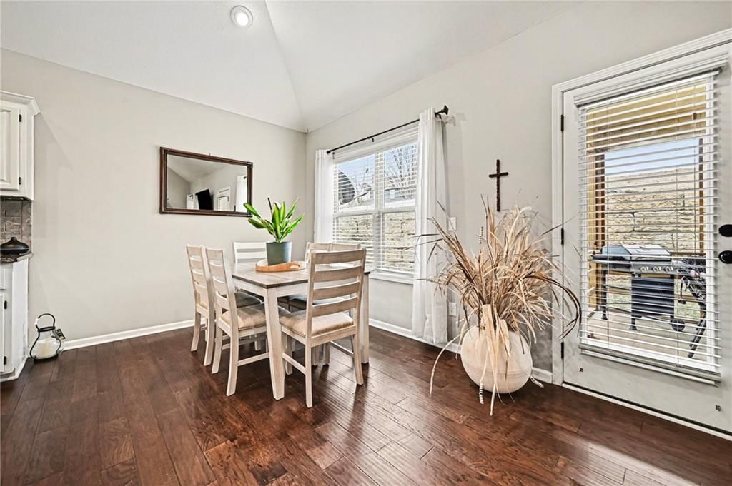 205 Ashmont Drive — photo 13