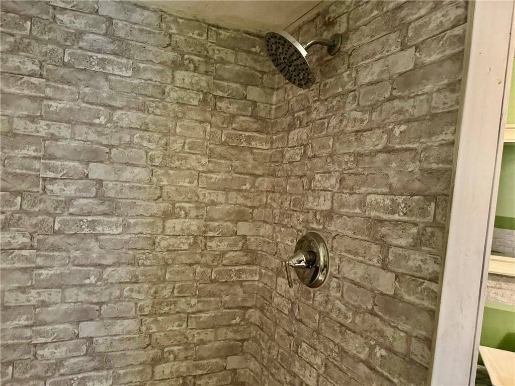 1410 Broadway Avenue — photo 20