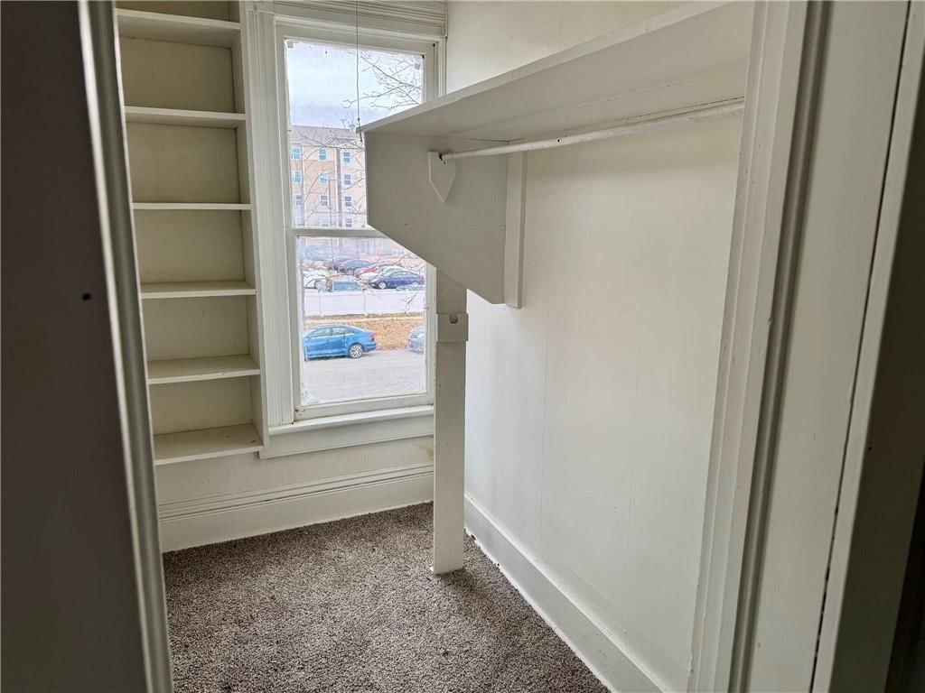 1410 Broadway Avenue — photo 23