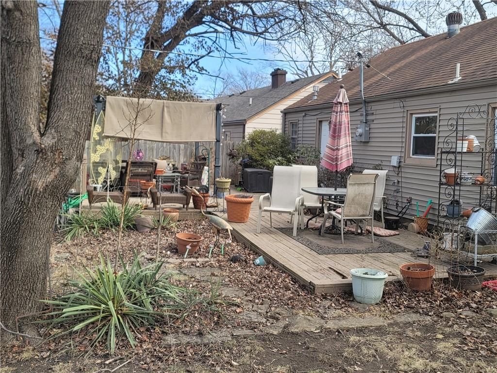 2312 W 78th Street — photo 3