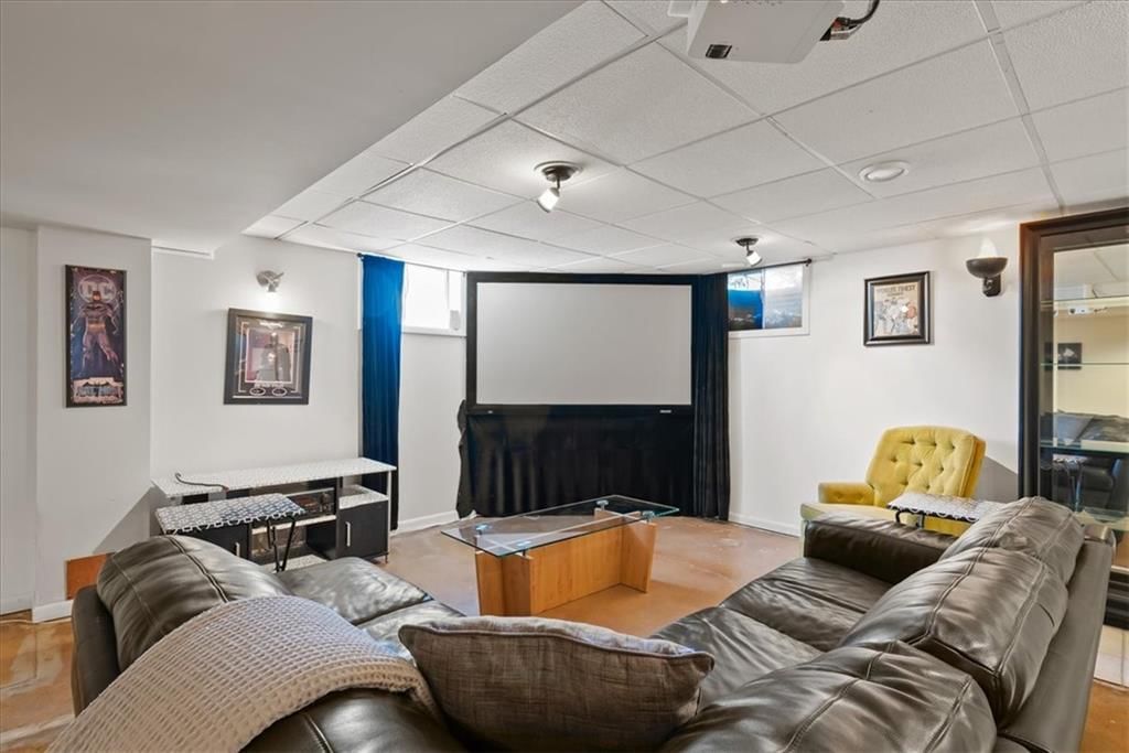 9421 Mackey Street — photo 17