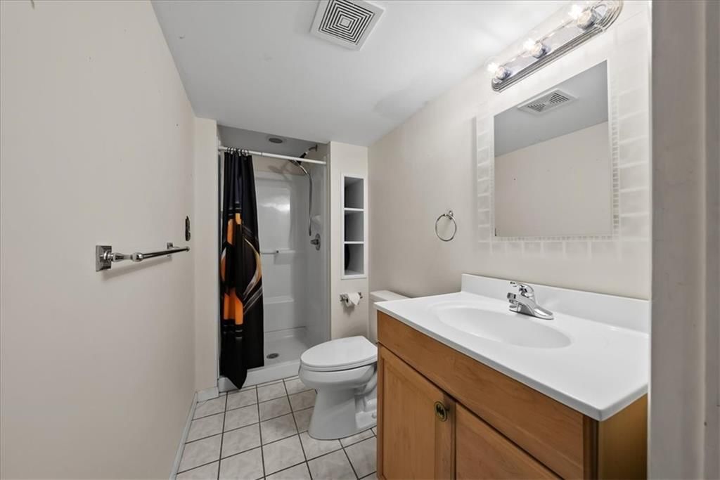 9421 Mackey Street — photo 21