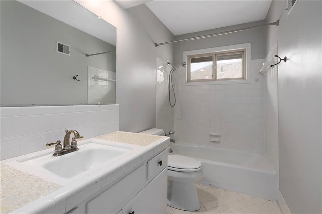 3401 E 105th Terrace — photo 19