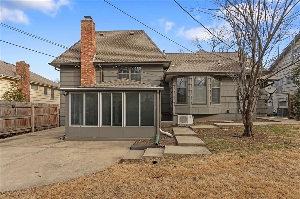 3401 E 105th Terrace — photo 33