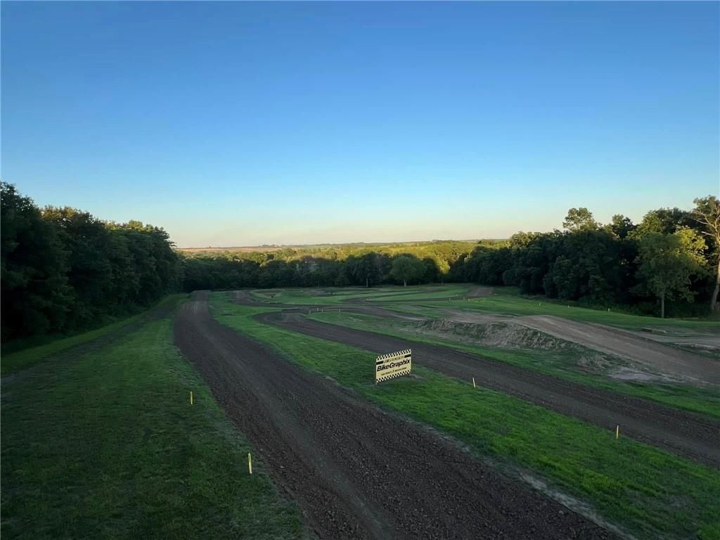 3240 Redbud Road — photo 18
