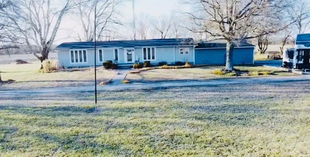 22554 Robertson Road — photo 3