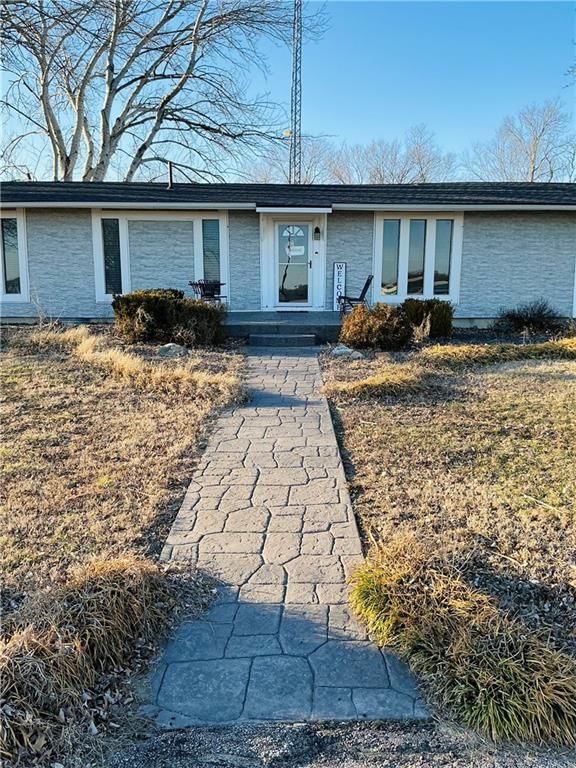 22554 Robertson Road — photo 5