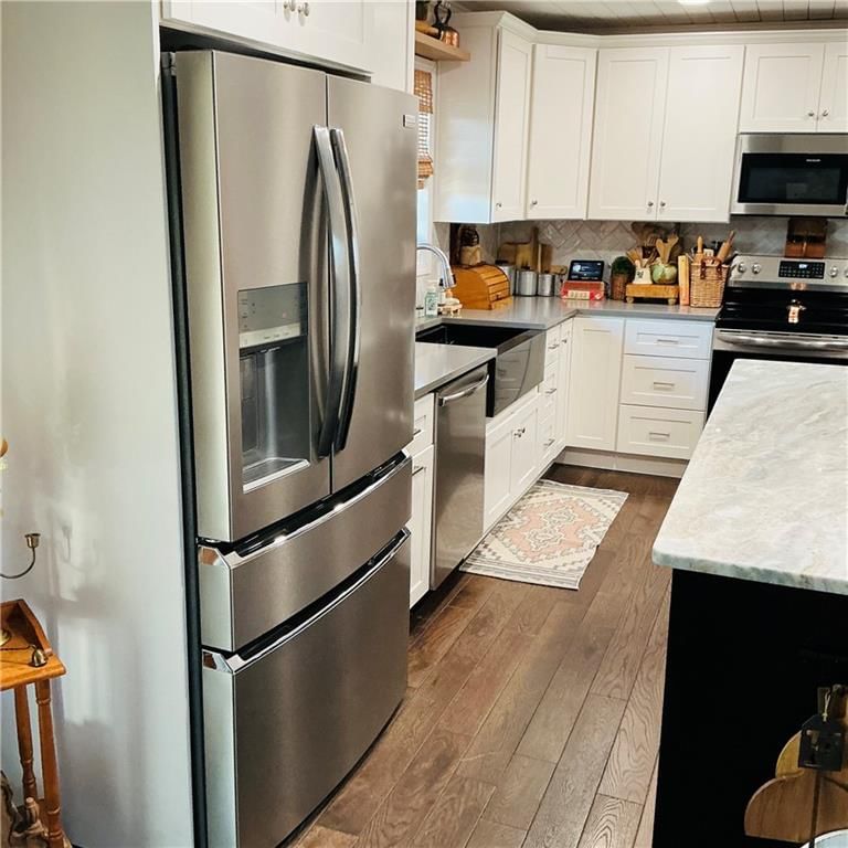 22554 Robertson Road — photo 36