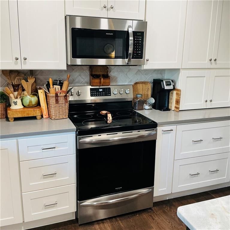 22554 Robertson Road — photo 37