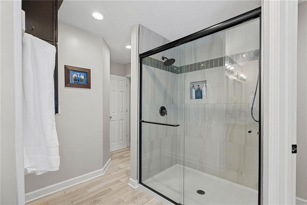 3850 W 183rd Street — photo 42