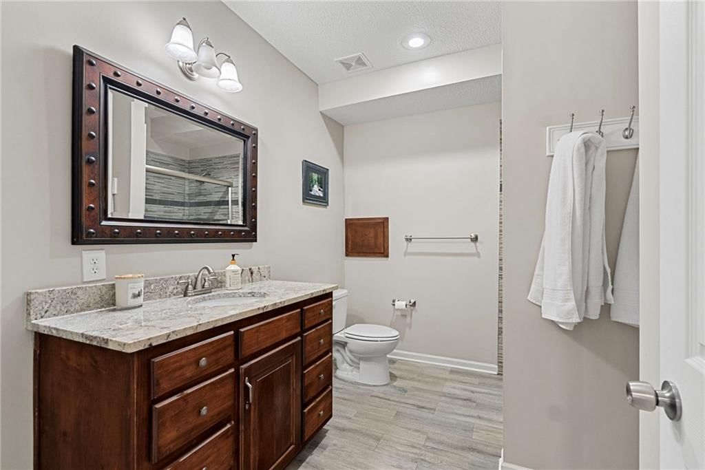 3850 W 183rd Street — photo 45