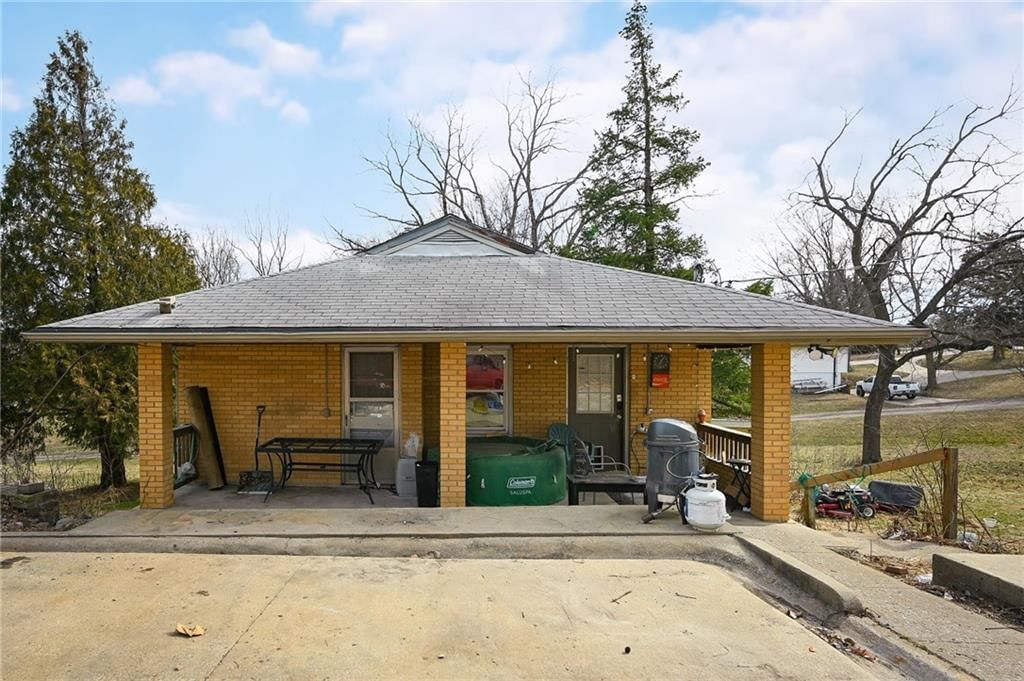 18210 E Union School Road — photo 2