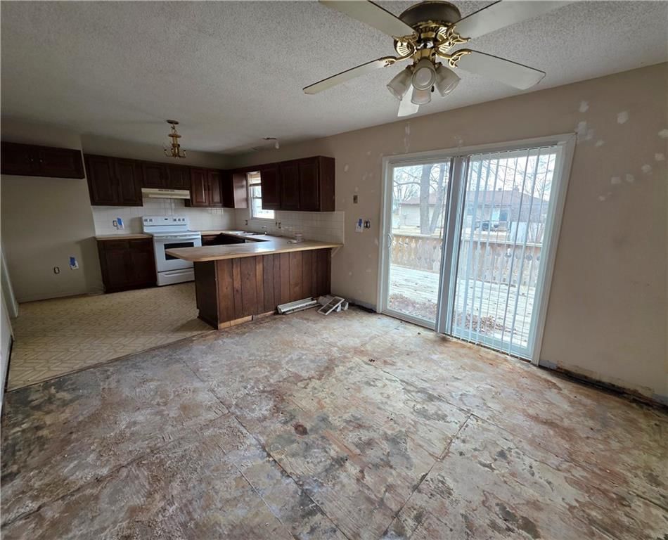 1804 S Benton Avenue — photo 10