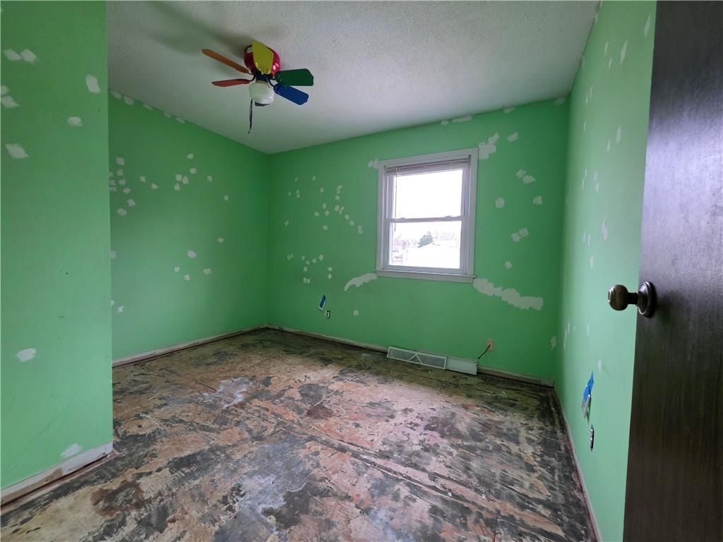 1804 S Benton Avenue — photo 15