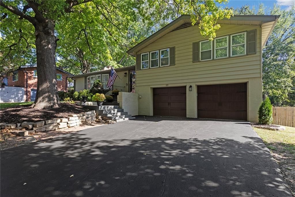 23 NW 39th Street — photo 3