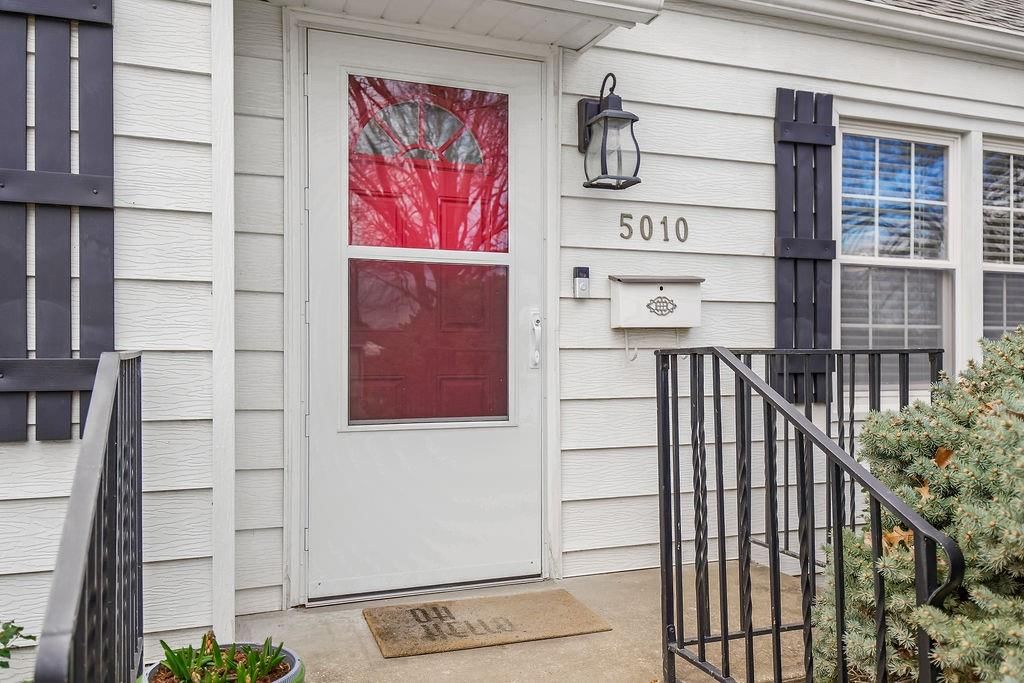 5010 Briar Street — photo 2