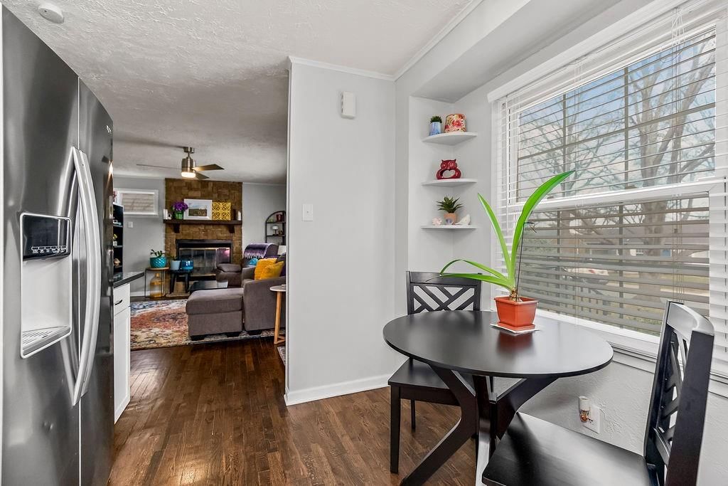 5010 Briar Street — photo 8