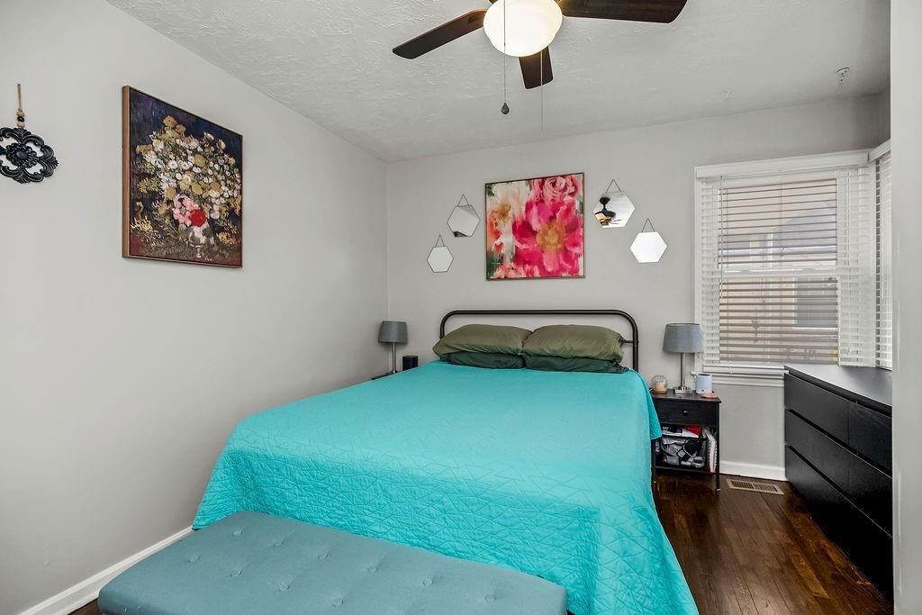 5010 Briar Street — photo 15
