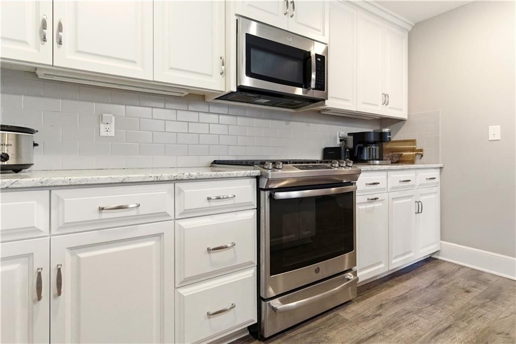 21030 W 224th Street — photo 41