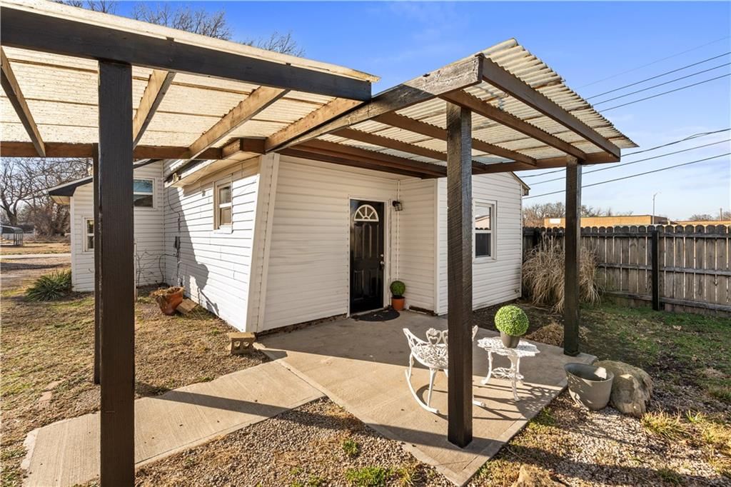 510 N Colorado Street — photo 23