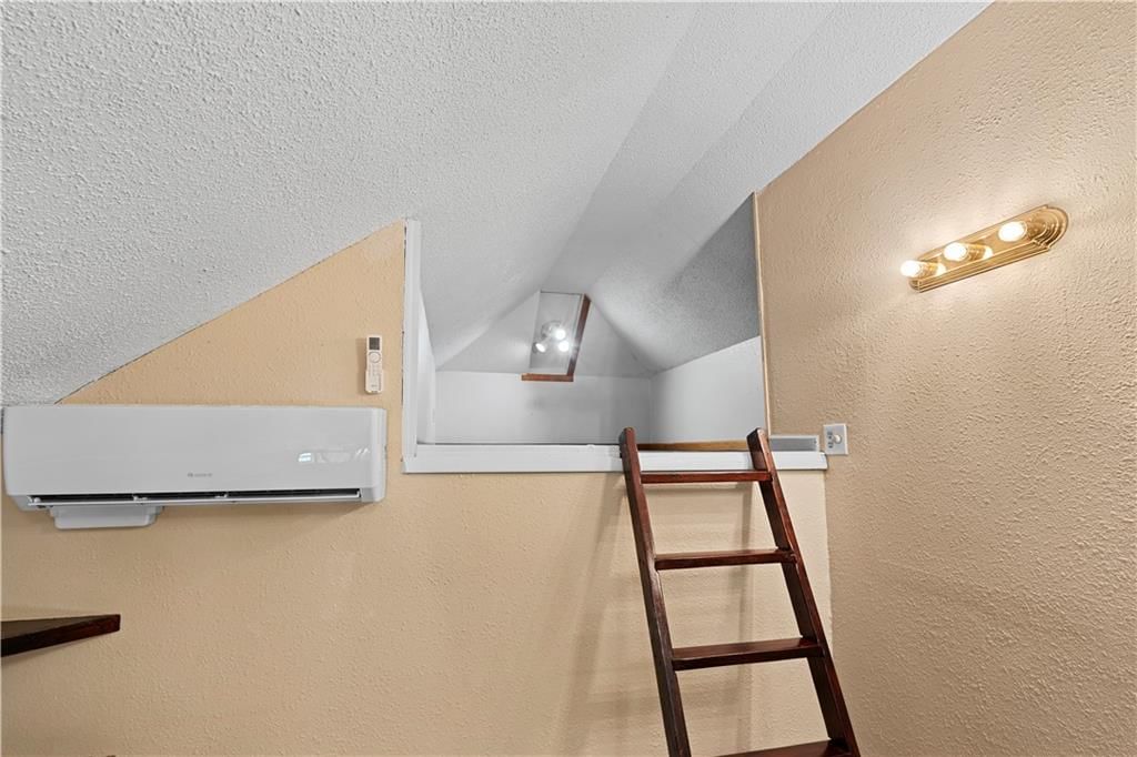 510 N Colorado Street — photo 27