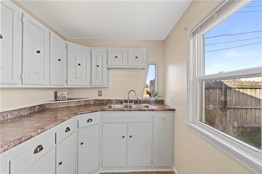 510 N Colorado Street — photo 38