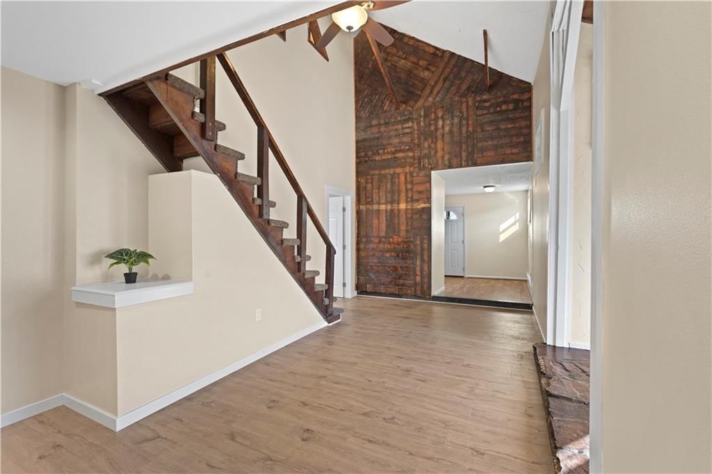 510 N Colorado Street — photo 46