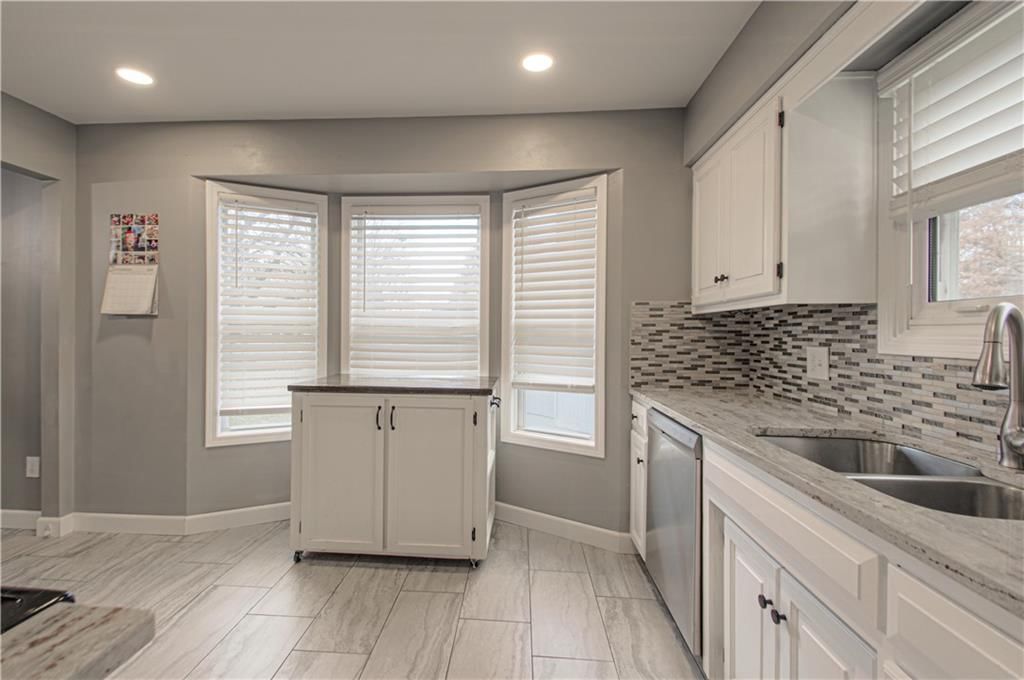 2021 NW 8th Street — photo 9