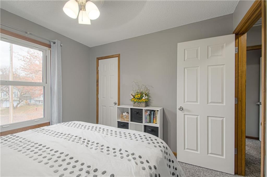 2021 NW 8th Street — photo 15