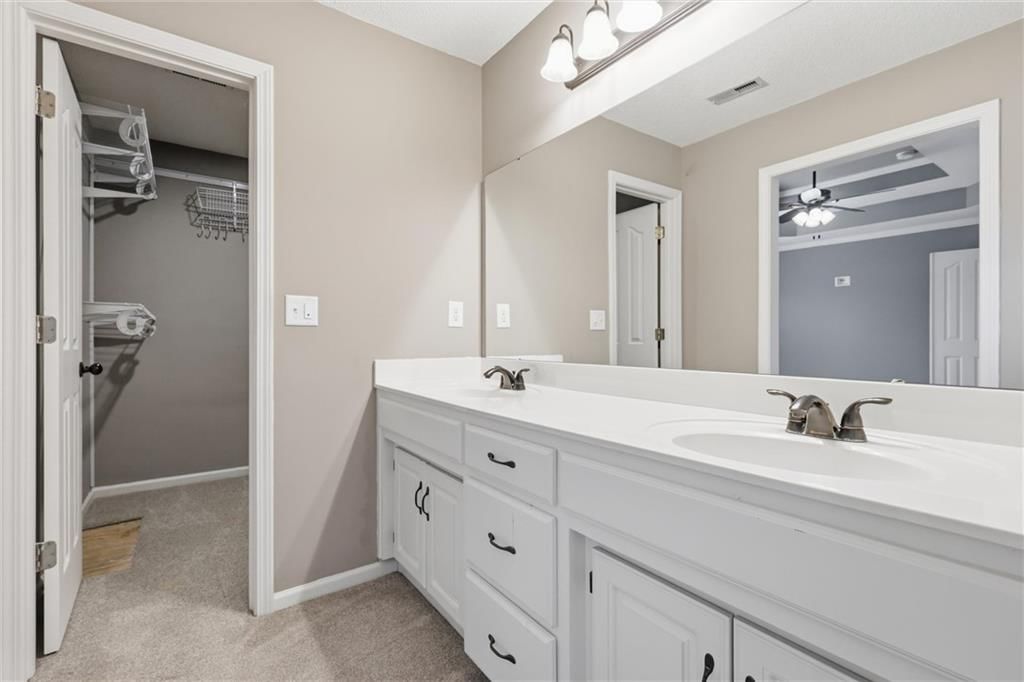 16720 W 155TH Terrace — photo 21