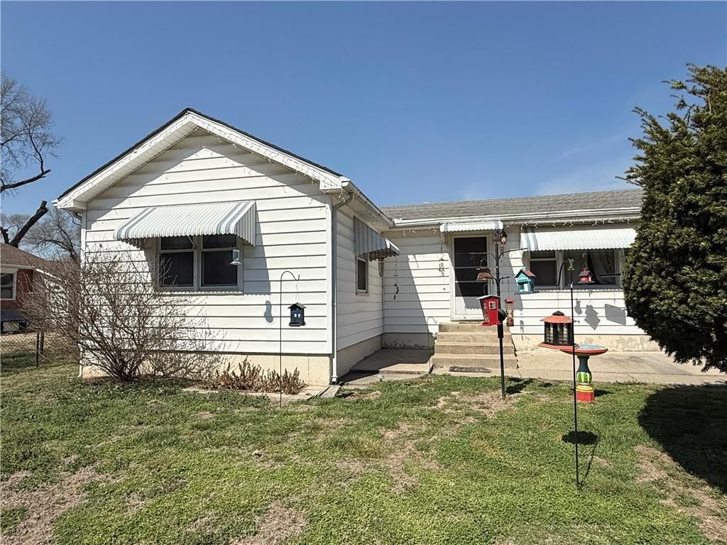 1817 Beech Street — photo 2