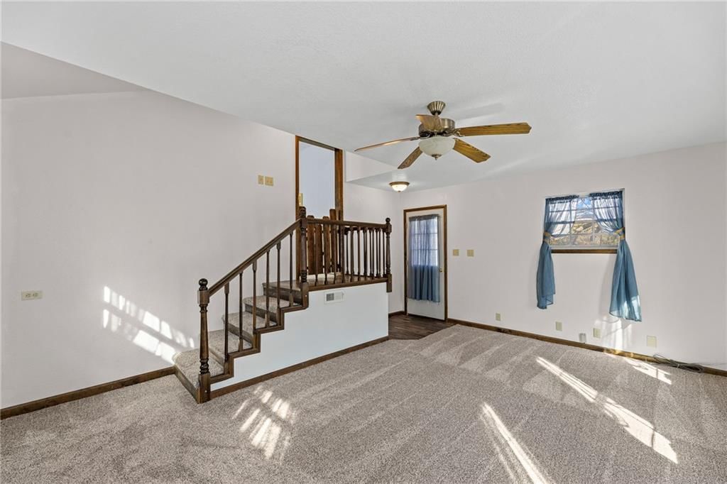 4440 Lakeside Drive — photo 21