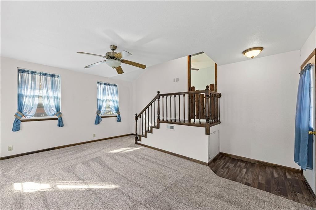 4440 Lakeside Drive — photo 22