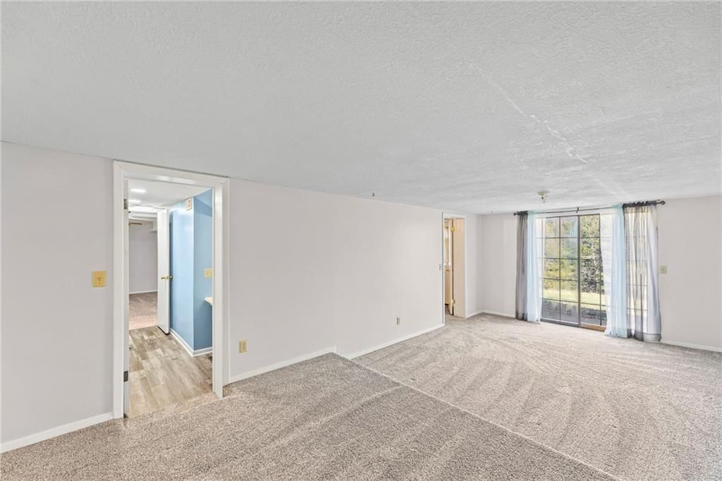 4440 Lakeside Drive — photo 29