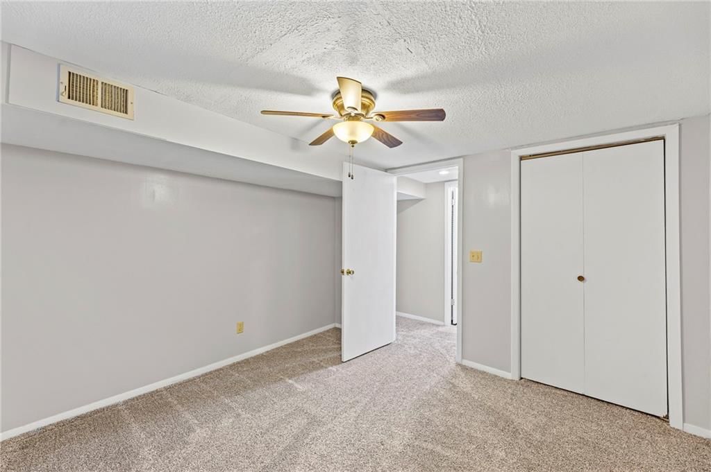 4440 Lakeside Drive — photo 31