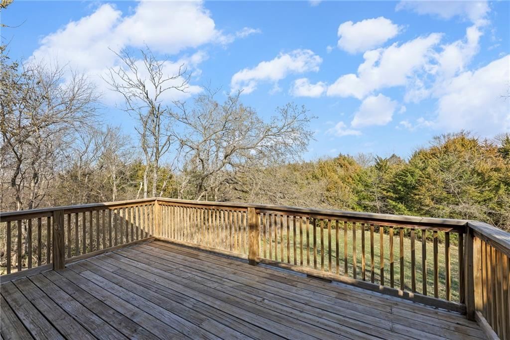 4440 Lakeside Drive — photo 37