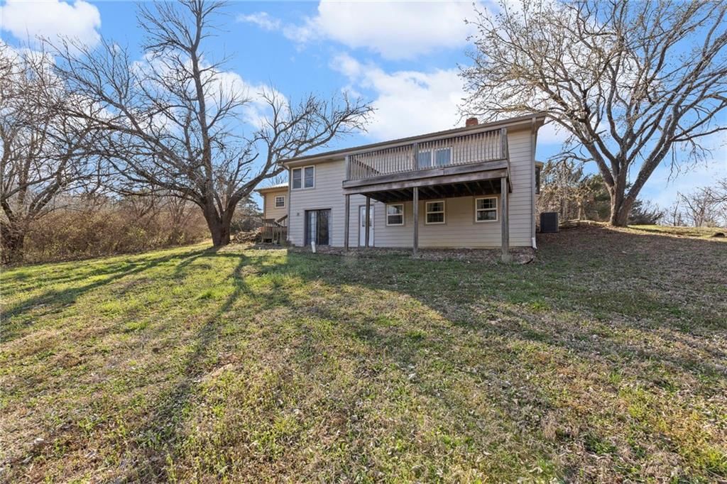 4440 Lakeside Drive — photo 42